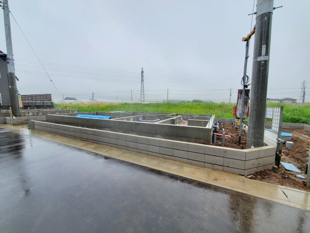 八潮市　南川崎　新築戸建　全11棟の前面道路含む現地写真|前面道路含む現地写真です