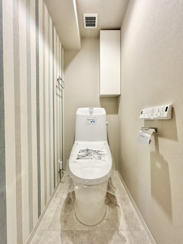 立花グリーンハイツ四号棟のトイレ|落ち着いた色調のトイレです