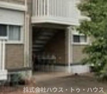 グランモアA棟のエントランス