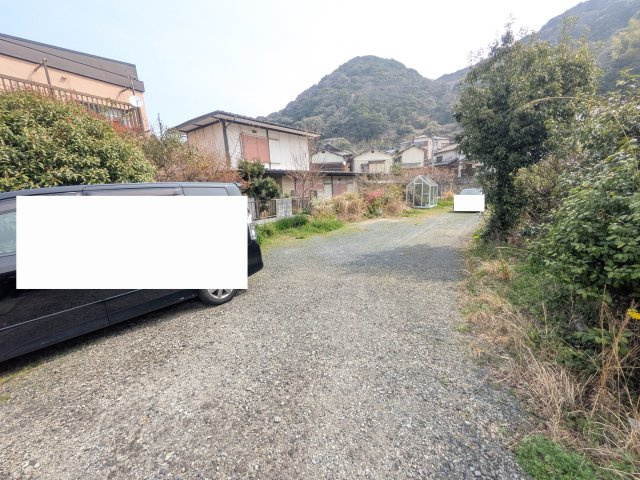 丸山吉野町11番34（C-24）の前面道路含む現地写真