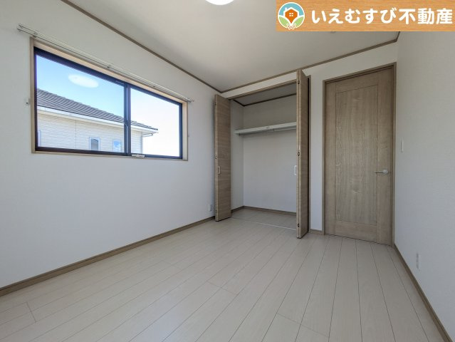 加須市多門寺　中古戸建の子供部屋