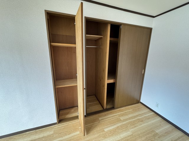 第二山田ビルの収納