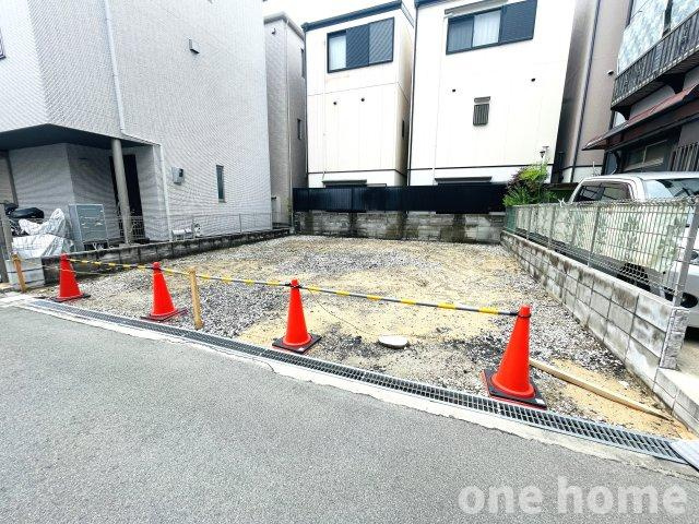 東淀川区相川2丁目　土地の前面道路含む現地写真|◆約8m×約8mの整形地です！
◆大通りより1本入った静かな住環境です♪