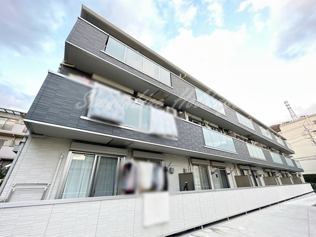 藤沢市片瀬１丁目のアパート