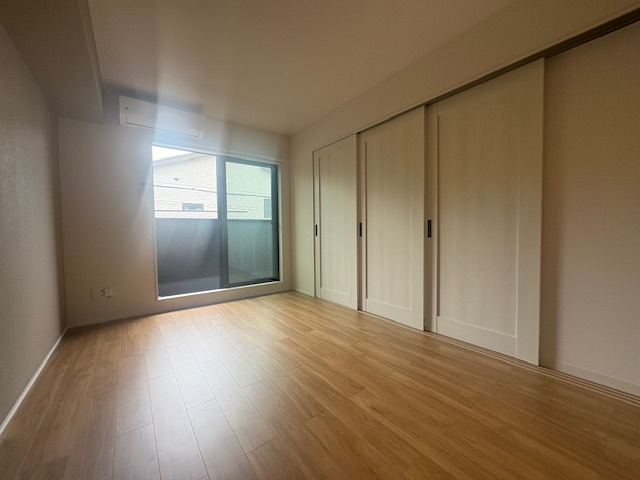 Louis Apartment吹田東リバーパークの居間・リビング