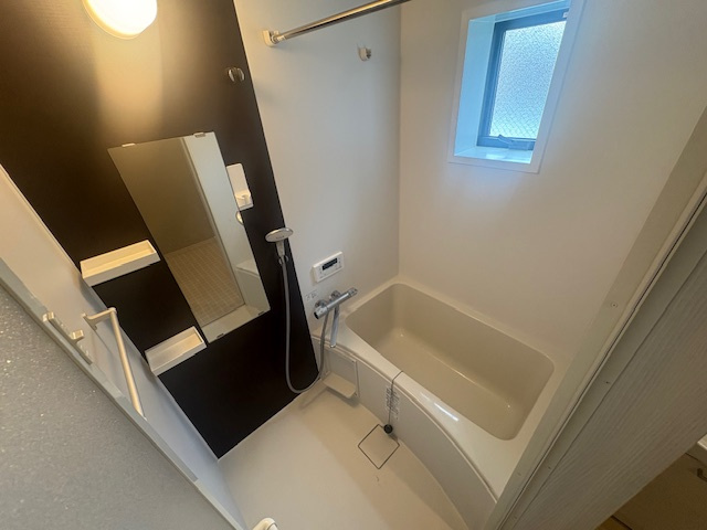 Louis Apartment吹田東リバーパークの浴室