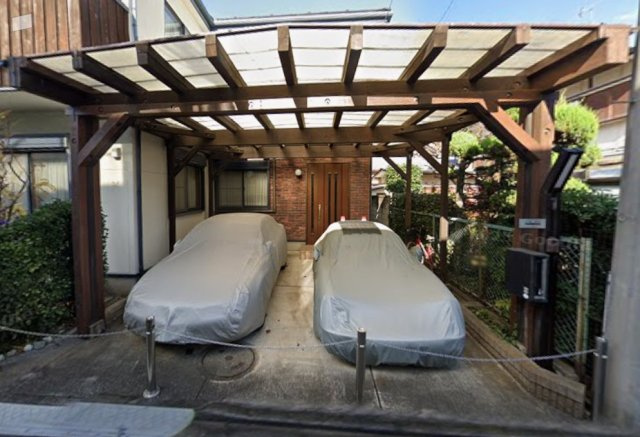 柏町二丁目戸建（１階部分のみ）の駐車場