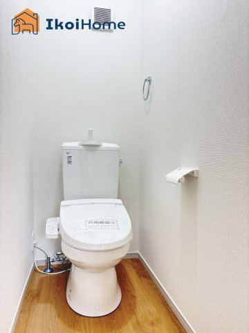 神戸市西区秋葉台2丁目　全1棟　新築戸建のトイレ|【ホームページに現地動画掲載中】●年中無休：当日予約可●トイレが2か所あるので夜中もや朝も楽ちん。