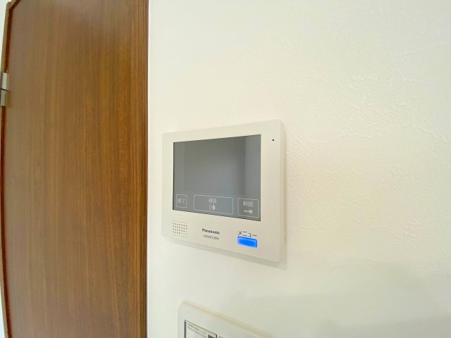 【セキュリティ】 | ラルジュ皆実 | 訪問者の顔が見れるので安心ですね