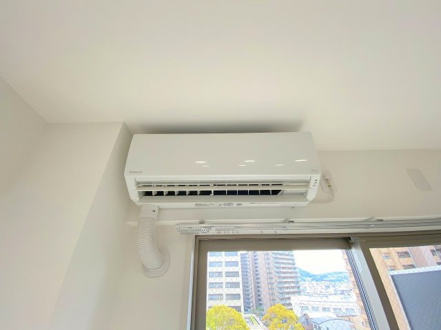 【設備】 | ラルジュ皆実 | エアコンが設備されておりますので、入居後すぐご利用頂けます