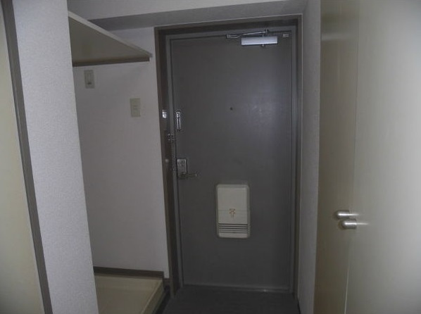 びいⅡ植田の玄関