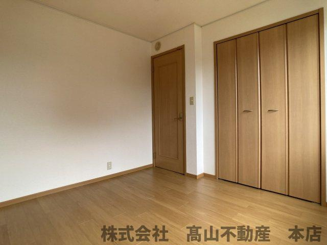 遠賀郡岡垣町大字三吉のアパートの寝室