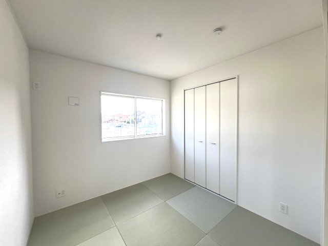香芝市今泉第4 全1区画 1号棟の和室|和室があると落ち着いた雰囲気になりますね