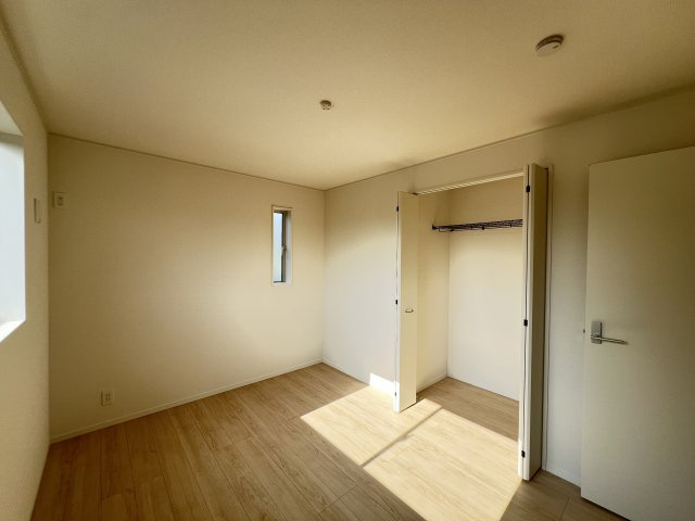 香芝市今泉第4 全1区画 1号棟の洋室|使い勝手のいい洋室です