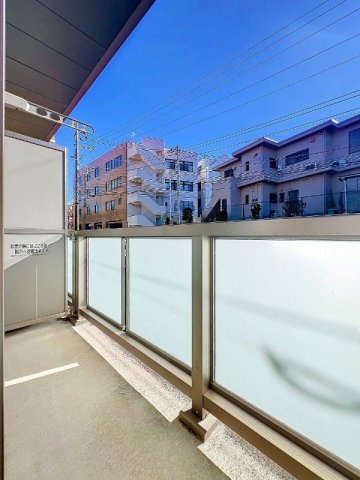 横浜市旭区二俣川２丁目のアパートのバルコニー