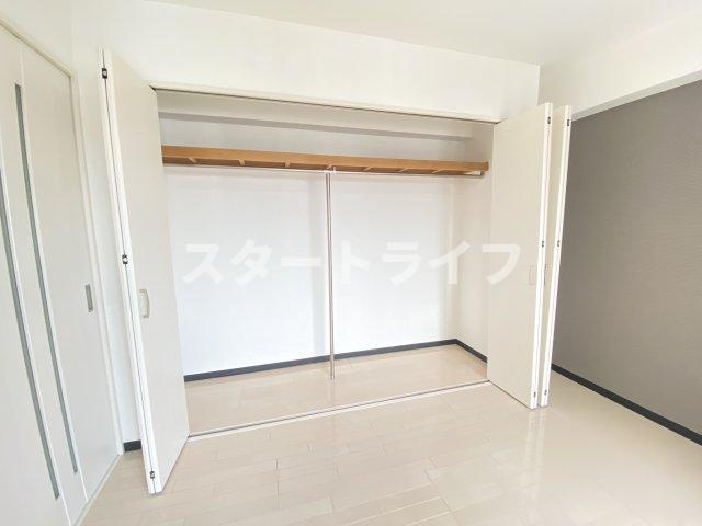 大阪市東淀川区東中島６丁目の賃貸マンションの収納