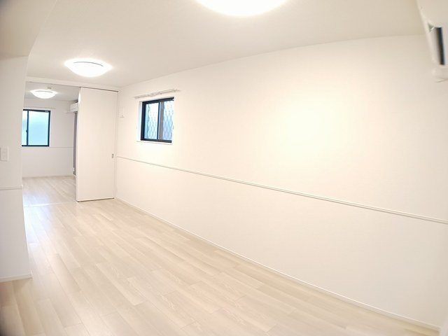 ル・シャルム南参道の居間・リビング|ゆったり過ごせる居間です