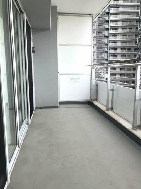 コットンハーバータワーズベイウエストのバルコニー