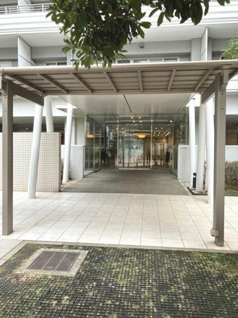 コットンハーバータワーズベイウエストのエントランス