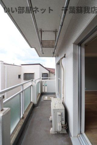 フローラ千葉中央のバルコニー|開放的で明るい空間を演出してくれるバルコニーです