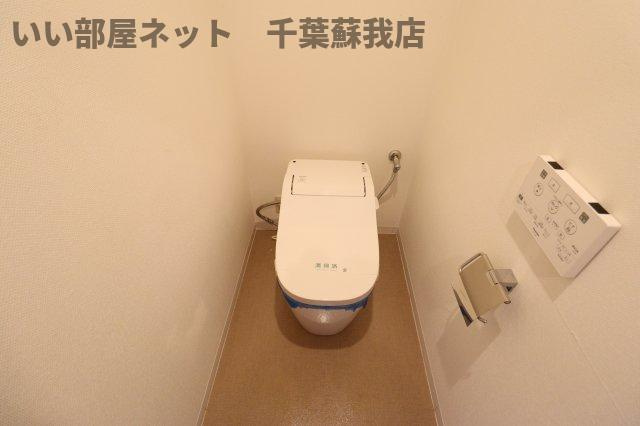 フローラ千葉中央のトイレ|落ち着いた色調のトイレです