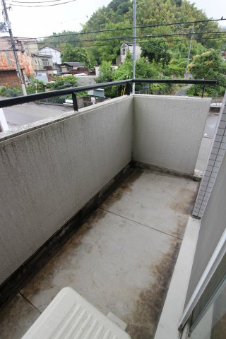 グリーンパレス塩屋のバルコニー