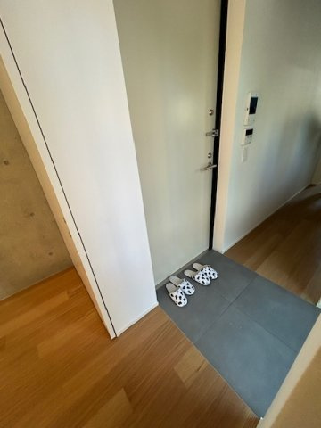 【玄関】