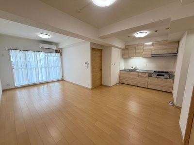 【居間・リビング】 | ファミール西町ポートサイド | ファミール西町ポートサイド★那覇市西エリア