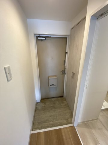 【玄関】 | Uresidence緑地公園 | シューズボックス付きの玄関