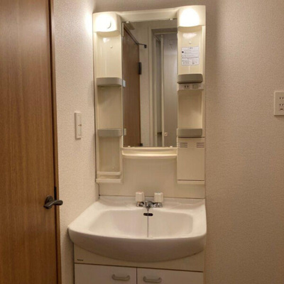 【洗面所】 | コートビレッジ | ※同タイプの写真となり、実際のお部屋とは異なる場合があります