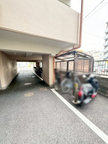 アーバンコモード新長田の駐輪場