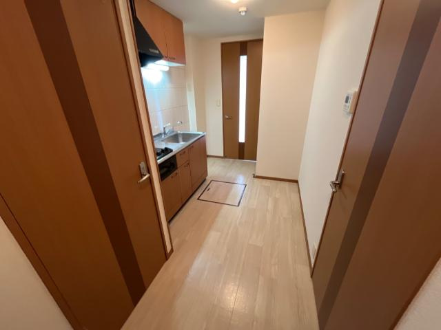 Ｌ・Ｇａｒｄｅｎの内装|廊下