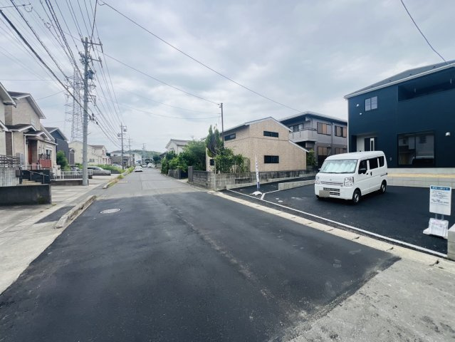 知多市八幡東大平地29番39の一部『仲介手数料無料』新築一戸建て・建売の前面道路含む現地写真