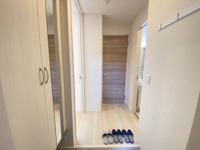 セレブ南高江の玄関|※同タイプの部屋写真です