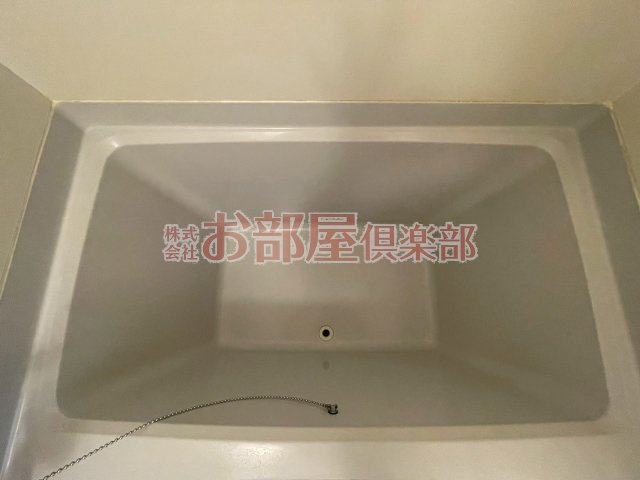 グランデージ中央町の浴室|きれいなお風呂です