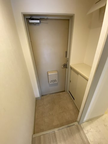 【玄関】 | Uresidence緑地公園 | シューズボックス付きの玄関