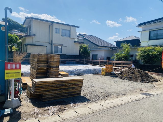 西坂元町　新築戸建ての外観