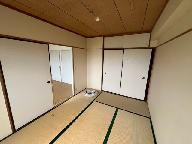 木村ビルの和室