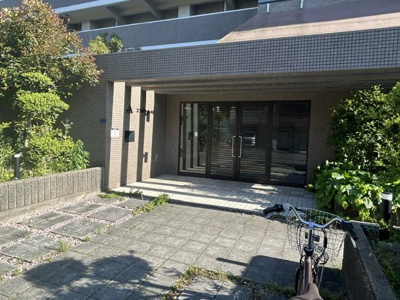 【エントランス】 | エスポワール八柱