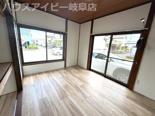 【洋室】の画像