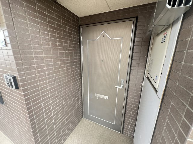 ハーヴェスト本郷の玄関