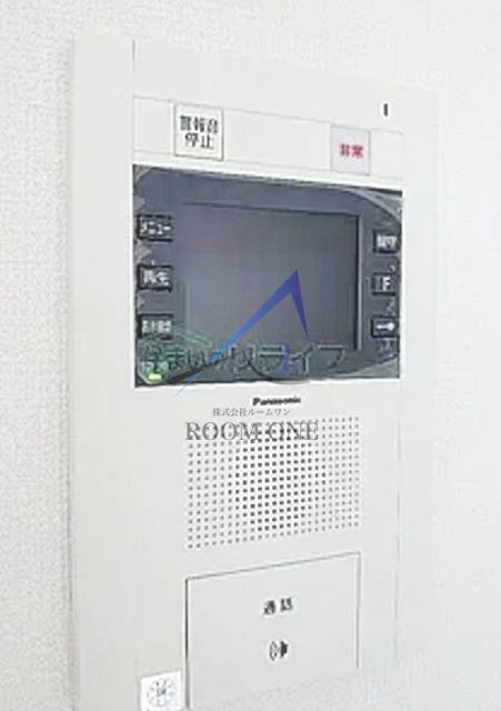 Ｒｉｓｉｎｇ　ｐｌａｃｅ　蒲田南のセキュリティ|モニター付きインターホンです。