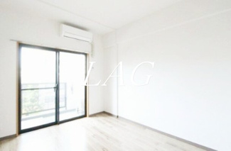 【居間・リビング】 | サンテミリオン品川戸越 | 洋室のお部屋です。
