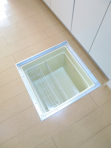 【キッチン】 | ☆床下収納☆