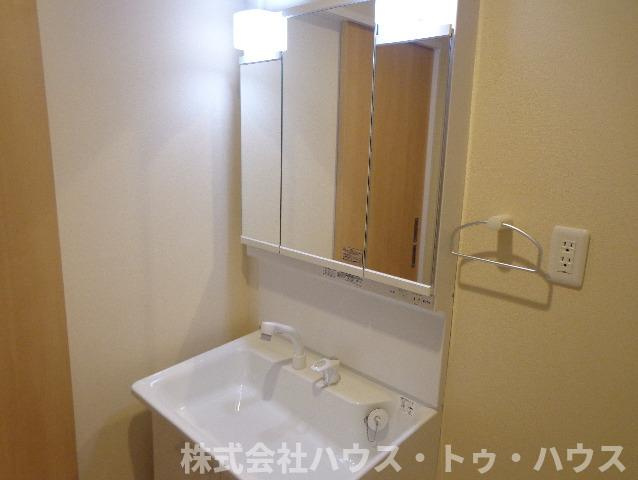 フォレスト柏の葉の洗面所