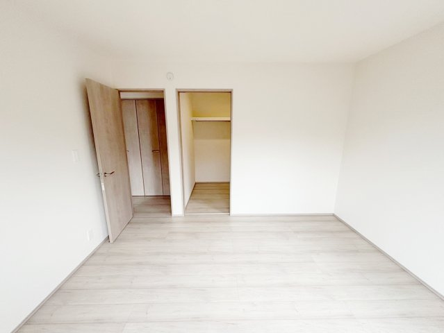 島田市井口　新築住宅の洋室