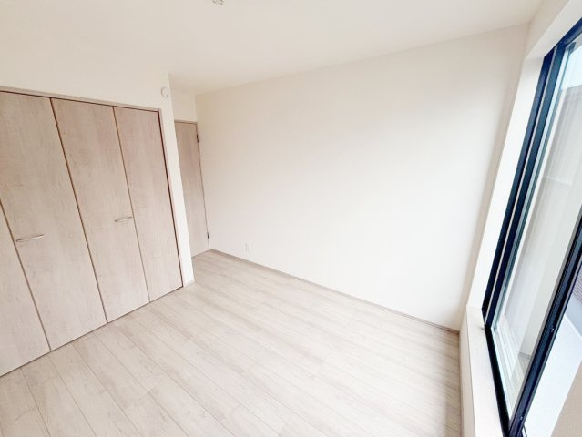島田市井口　新築住宅の洋室