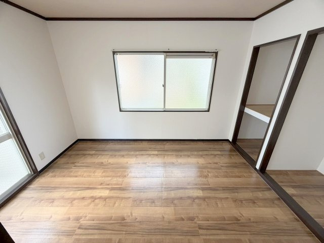 フレグランス笹口 B棟の内装