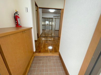 【玄関】 | グランドソレイユ | ※別部屋の写真になっております　現状優先です