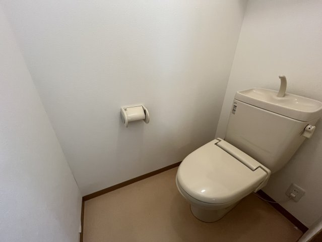 レジデンス川島のトイレ|写真は２D